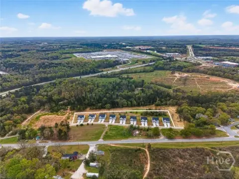 18-Unit Townhome Community