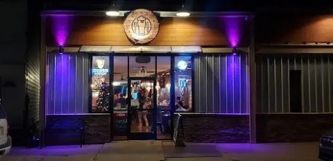 Bar and Pub with Liquor License