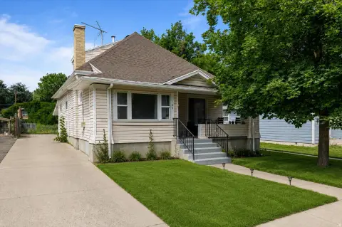 Two-Unit Residential Income Duplex