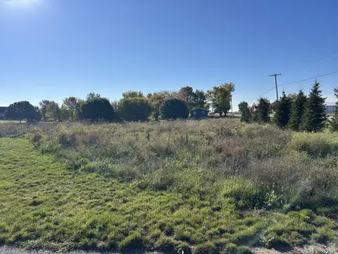 Zeeland Land in Harvest Fields