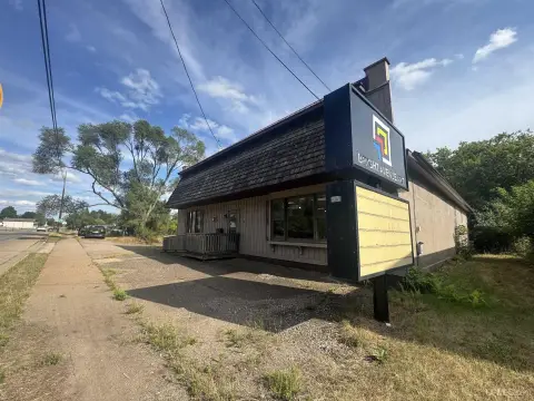 Multi-Level Storefront Property