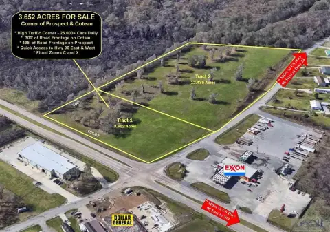 Commercial Land at Signalized Corner