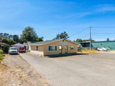 Mixed-Use Property in Crescent City, CA