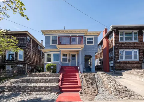 Vacant Triplex with In-Unit Laundry