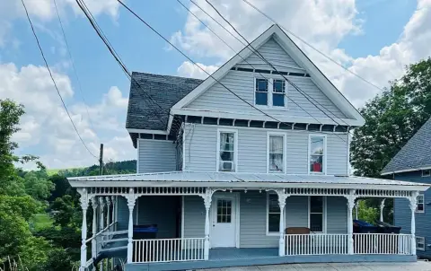 Four-Unit Property in Prime Location