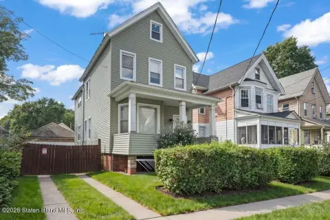 Detached Duplex with Garage