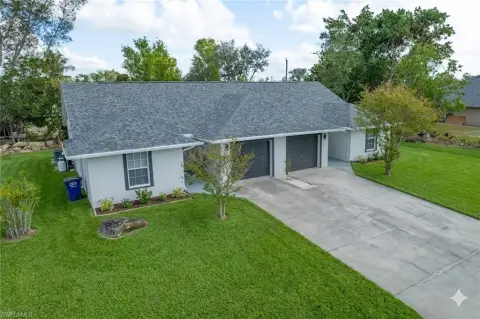 Updated Duplex in Fort Myers