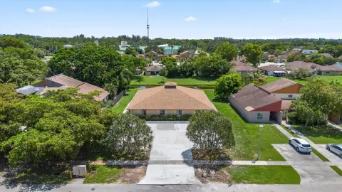 Turnkey Fourplex with Private Patios