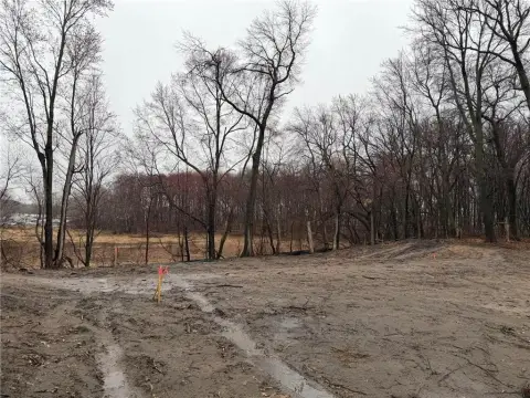 Spacious Land in Ham Lake, MN