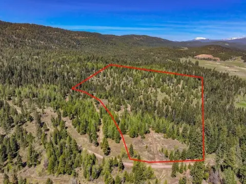 48-Acre Parcel in Elk Run