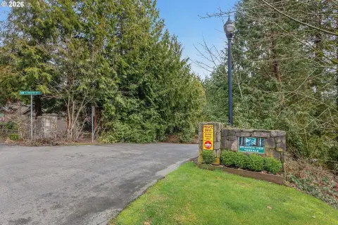 Tranquil Portland Acreage Opportunity