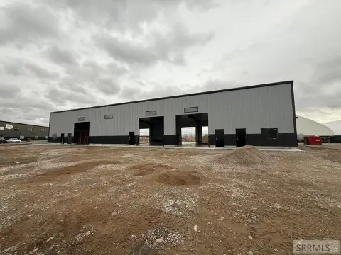 Idaho Falls Warehouse with Offices