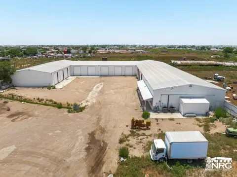 Flex Space with Multiple Shop Buildings