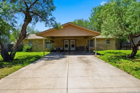 Universal City Duplex Investment Opportunity