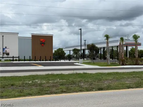 Vacant Commercial Lot on Diplomat