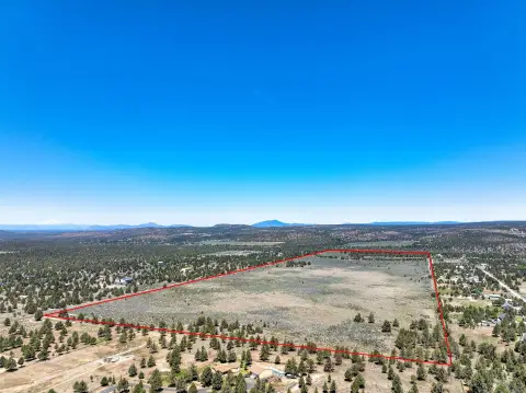 Expansive Land Parcel in Prineville