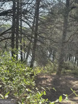 Waterfront Lot in Stoneleigh Subdivision