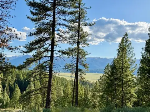 Mountain View Homebuilding Lot
