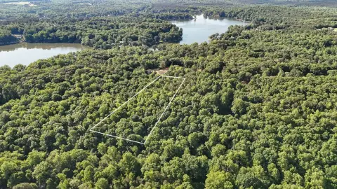 Residential Land Lot with Level Topography