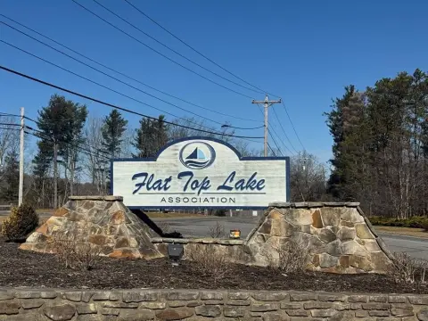 Lakefront Lot with Boat House