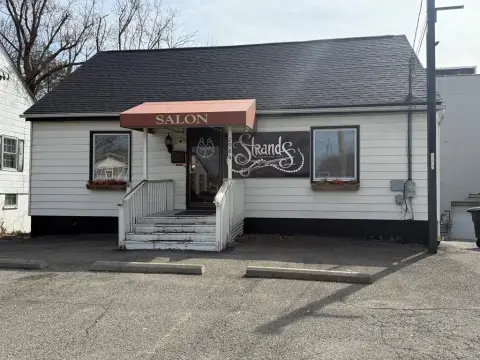 Mixed-Use Property on Robert Byrd