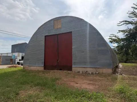 Warehouse with Oversized Entry Doors