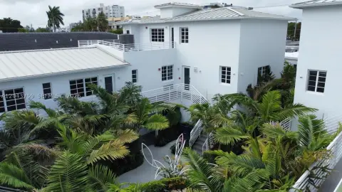 Upgraded 20-Unit Multifamily Building