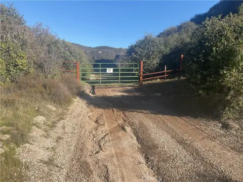 Expansive Lockwood Land with BLM Access