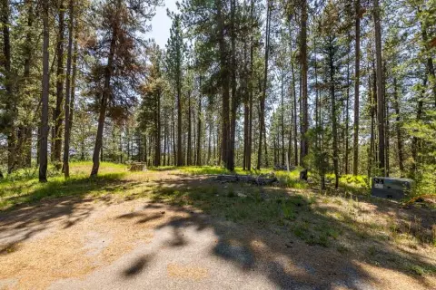 Southwest-Facing Residential Homesite