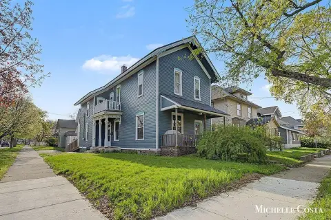West Side Grand Rapids Duplex