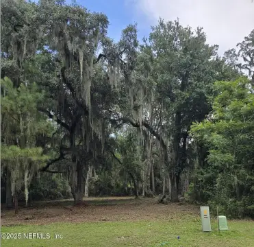 Residential Land in Cumberland Harbour