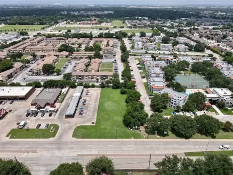 Arlington, TX Half-Acre Commercial Parcel