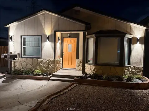 Vacant Duplex With Separate Residences