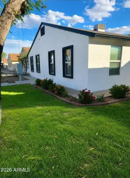 Renovated Tenant-Occupied Triplex