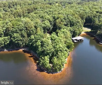 Lakefront Residential Development Land