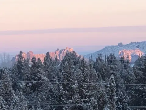Redmond Land with Mountain Views