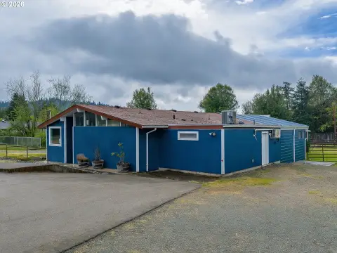 Medical Office with Outdoor Space