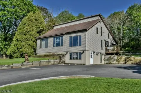 Medical/Professional Space Near Mountain Creek