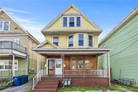 Renovated Duplex Near Downtown Buffalo