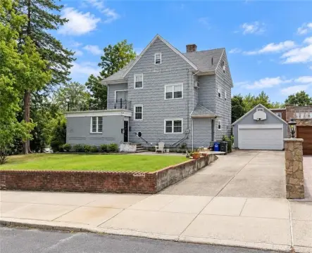 Detached Duplex with Garage