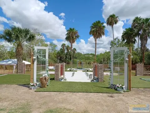 Resaca-Front Commercial Lots in Los Fresnos