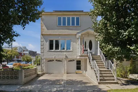 Duplex with Finished Basement