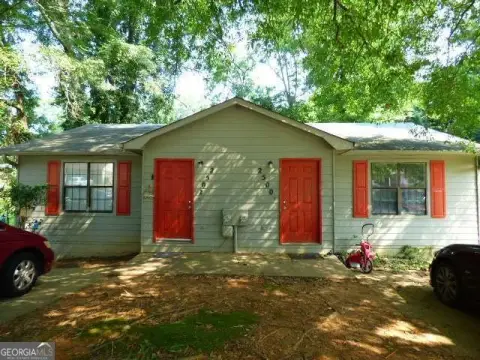 Tenant-Occupied Duplex