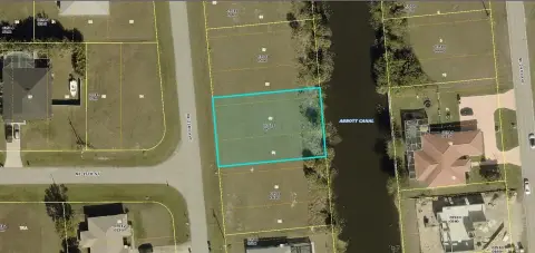 Vacant Lot in Cape Coral