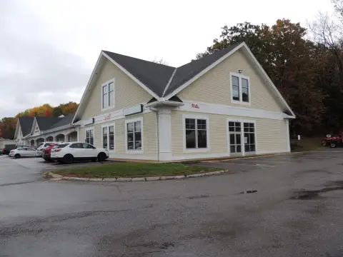 Belmont Commercial Space For Lease