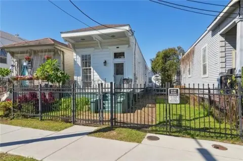 Mid-City Duplex in New Orleans