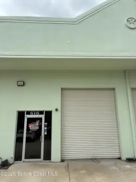 Versatile Commercial Condo in Cocoa