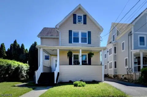 Two-Unit Duplex with In-Unit Laundry