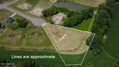 Residential Land in Byhalia, MS