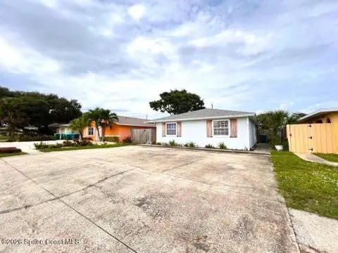 Cape Canaveral Duplex Near Beach
